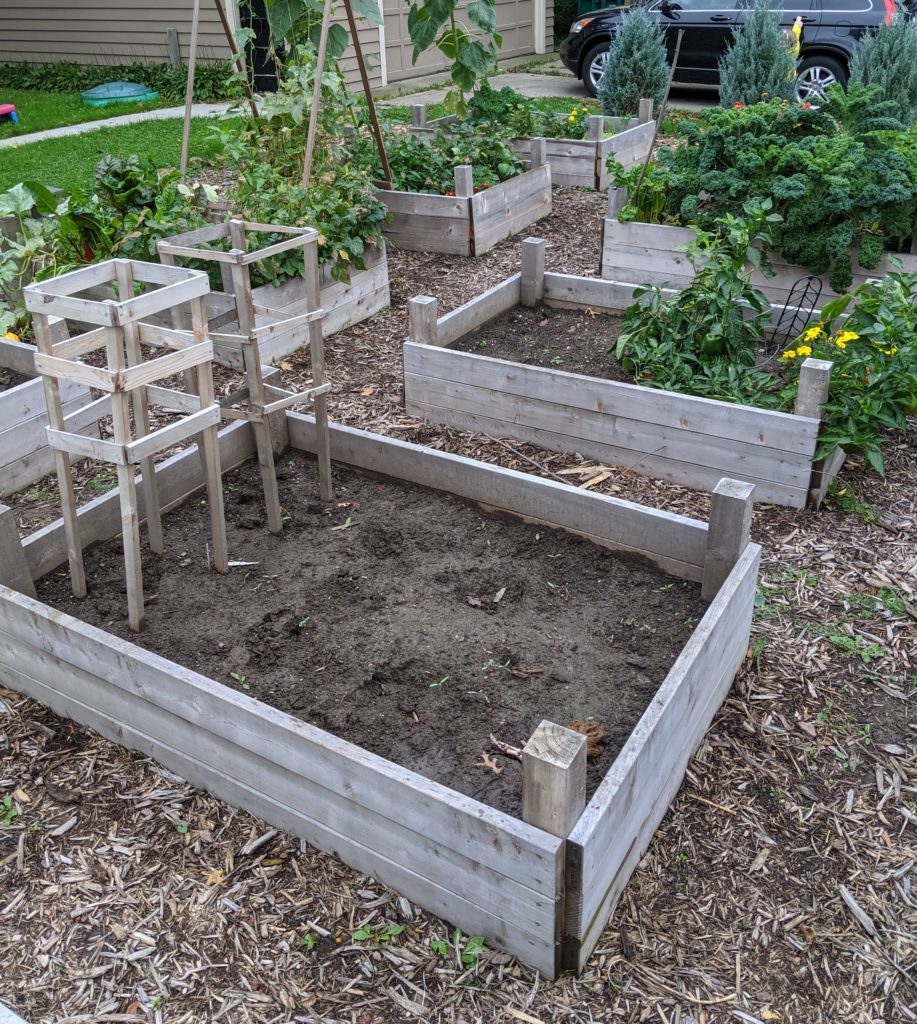 Raised Bed Gardens, end of summer Raised Bed Gardens, end of summer
