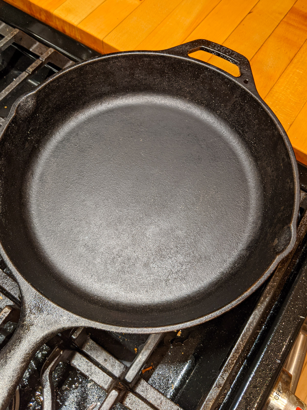 A cleaned cast iron skillet.