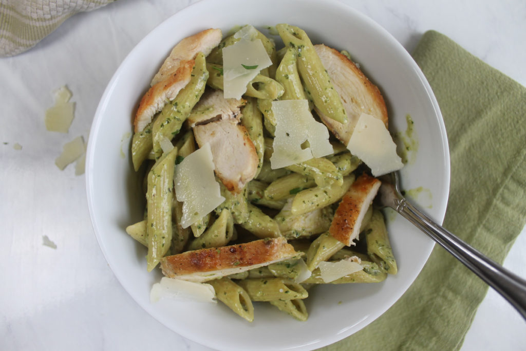 Alfredo Pesto Pasta with chicken and parmesan cheese