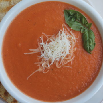 Tomato Soup with White Beans