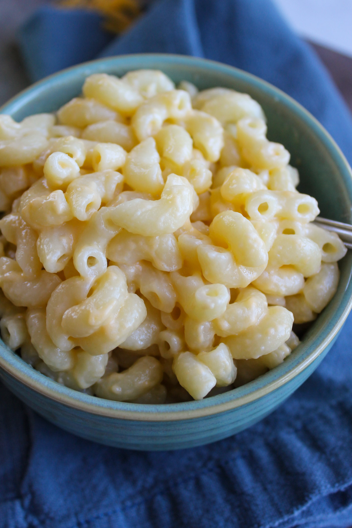 A big bowl of creamy stovetop mac and cheese.