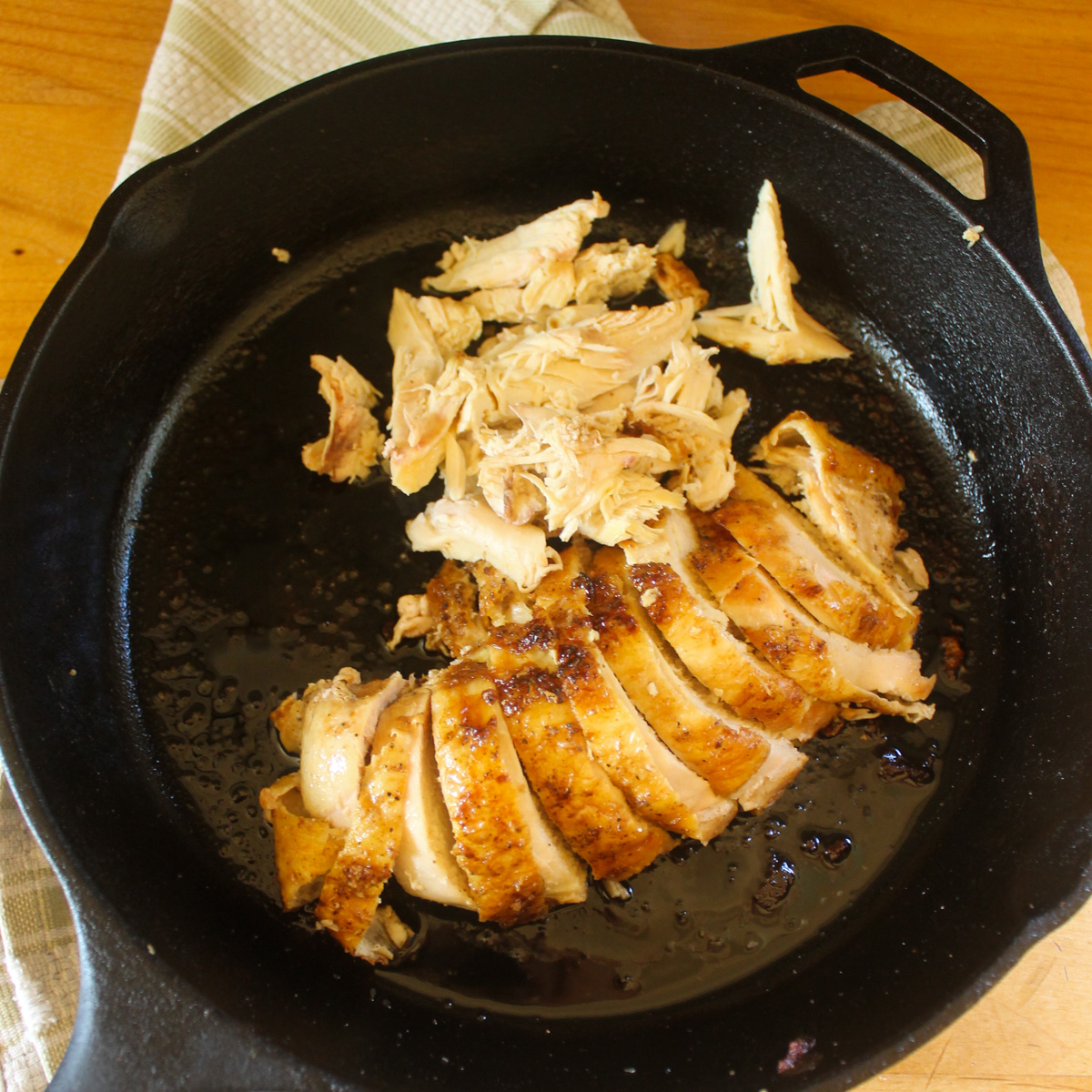 https://www.sungrownkitchen.com/wp-content/uploads/2022/06/Cast-Iron-Skillet-Chicken-Breast-14.jpg